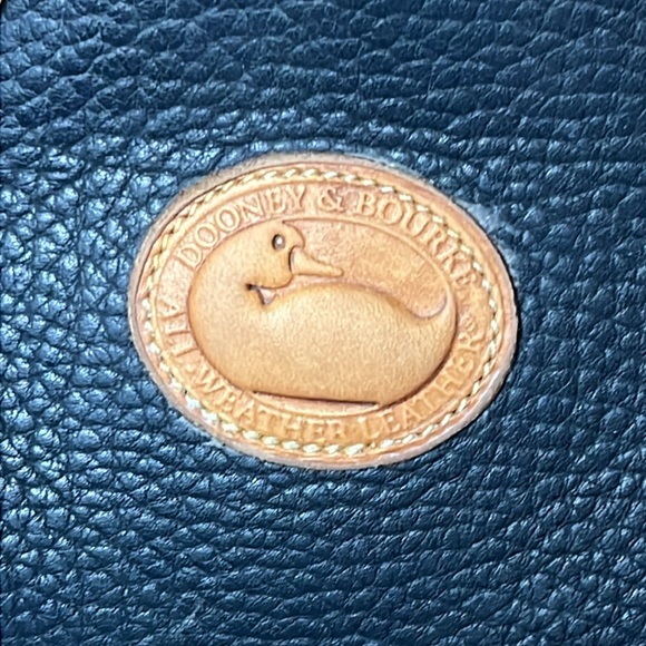 Dooney & Bourke Vintage Gladstone Khaki/British Tan - Picture 7 of 17
